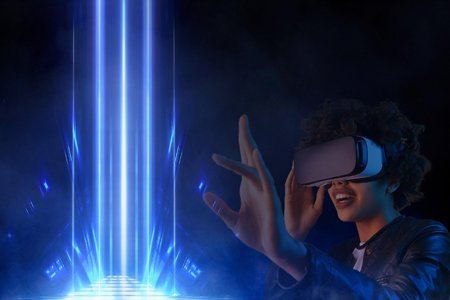 Metaverse explained by UWSB
